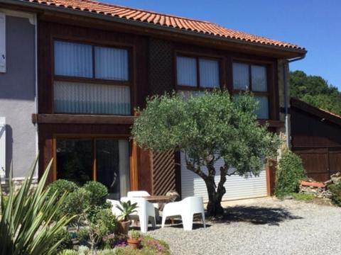 Bed and Breakfast Loft Atypique Villeneuve-de-Rivière Exteriér fotografie