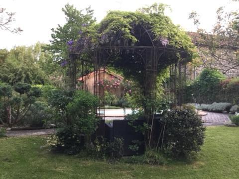 Bed and Breakfast Loft Atypique Villeneuve-de-Rivière Exteriér fotografie