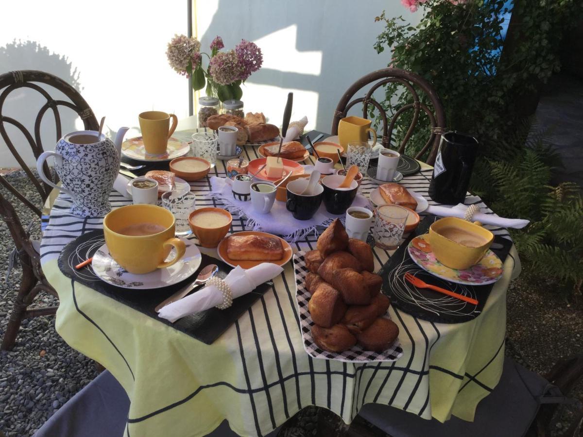 Bed and Breakfast Loft Atypique Villeneuve-de-Rivière Exteriér fotografie