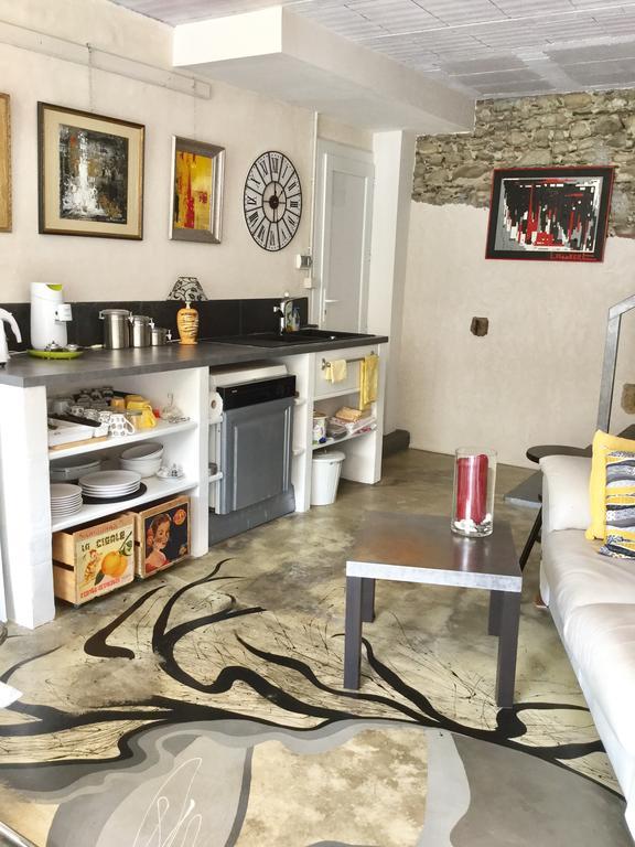 Bed and Breakfast Loft Atypique Villeneuve-de-Rivière Exteriér fotografie